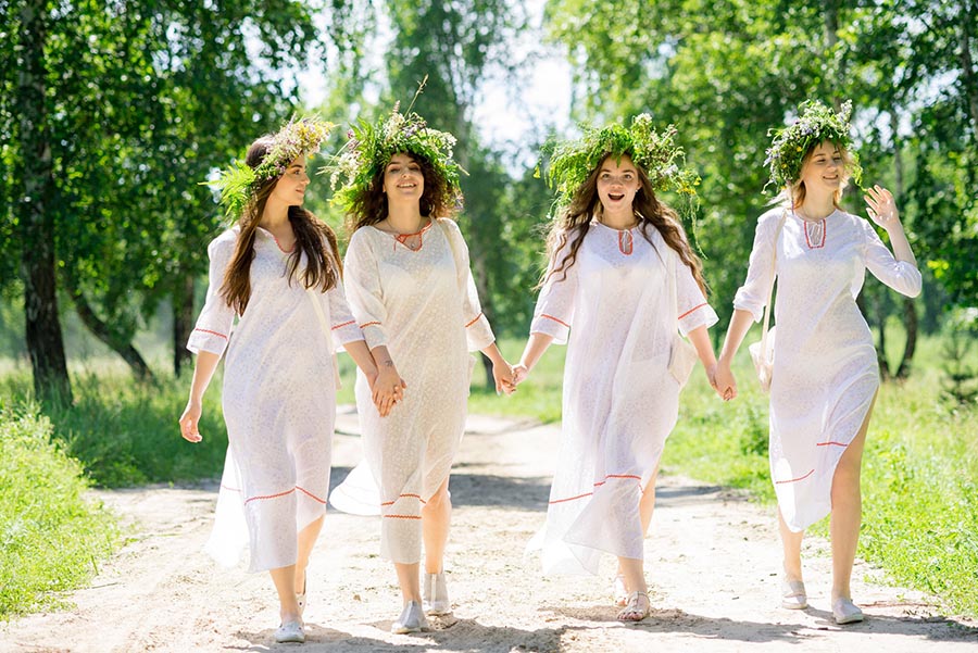 A cozy shot with Slavic girls — straight from Manaus